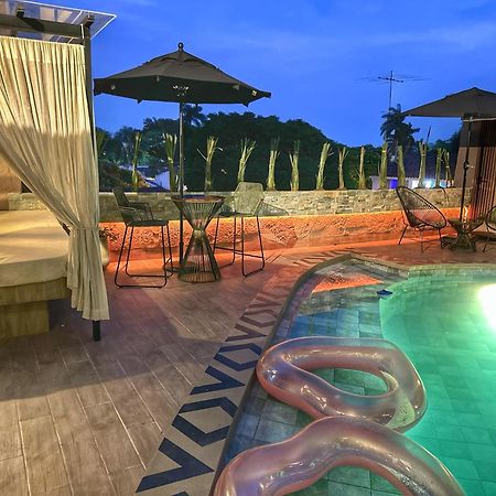 Hotel Osve Boutique กาลี ภายนอก รูปภาพ